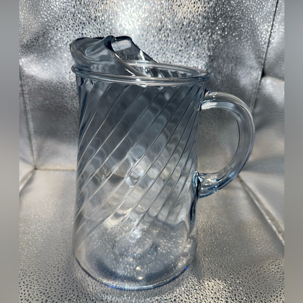9” Optic Swirl Light Blue Glass Pitcher with Ice Lip Libbey 90’